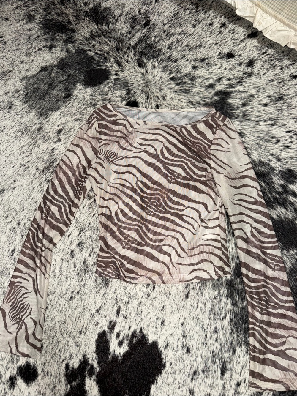 Women’s Long Sleeve Zebra Print Top - Taupe/White